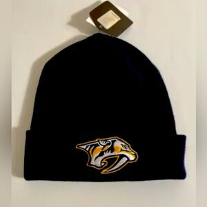 Nashville Predators Men’s Beanie Hat Black One Size New Tennessee Hockey NHL